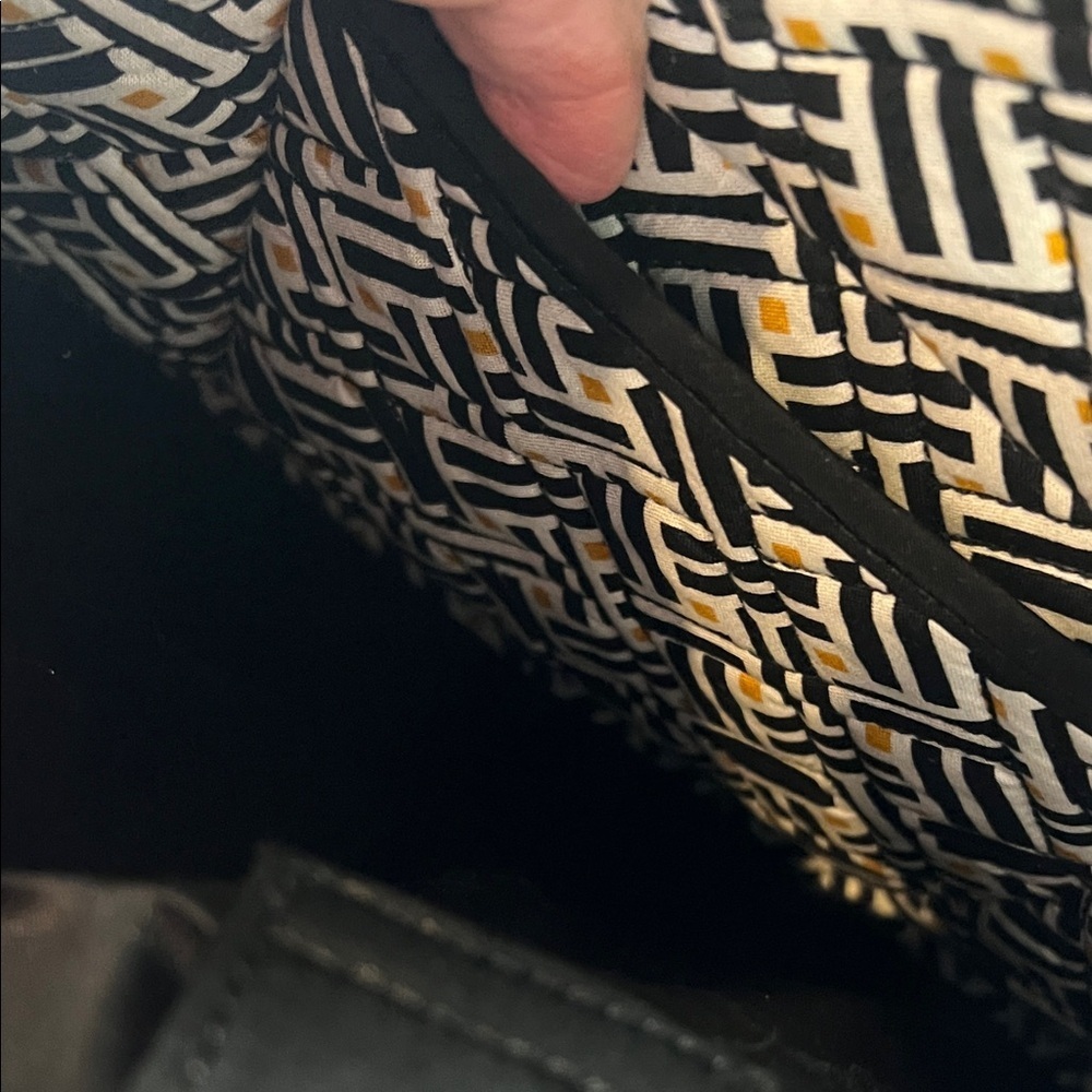 Black Vera Bradley  Quilted Tote Bag - Picture 7 of 8